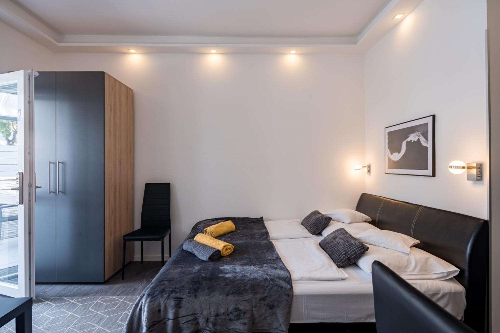 Balatonic Lemon Apartmanhaz Siófok Exterior foto