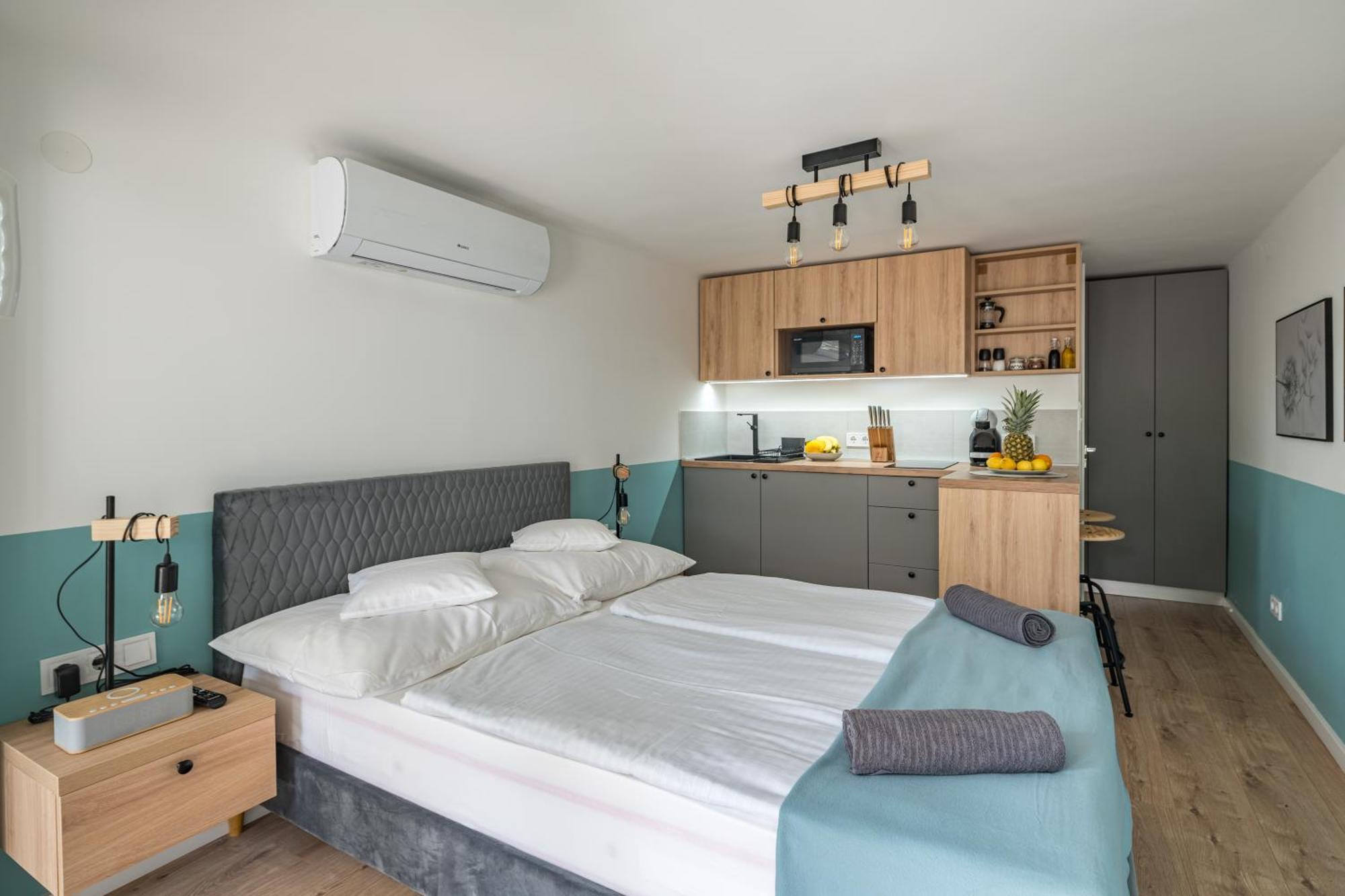 Balatonic Lemon Apartmanhaz Siófok Exterior foto