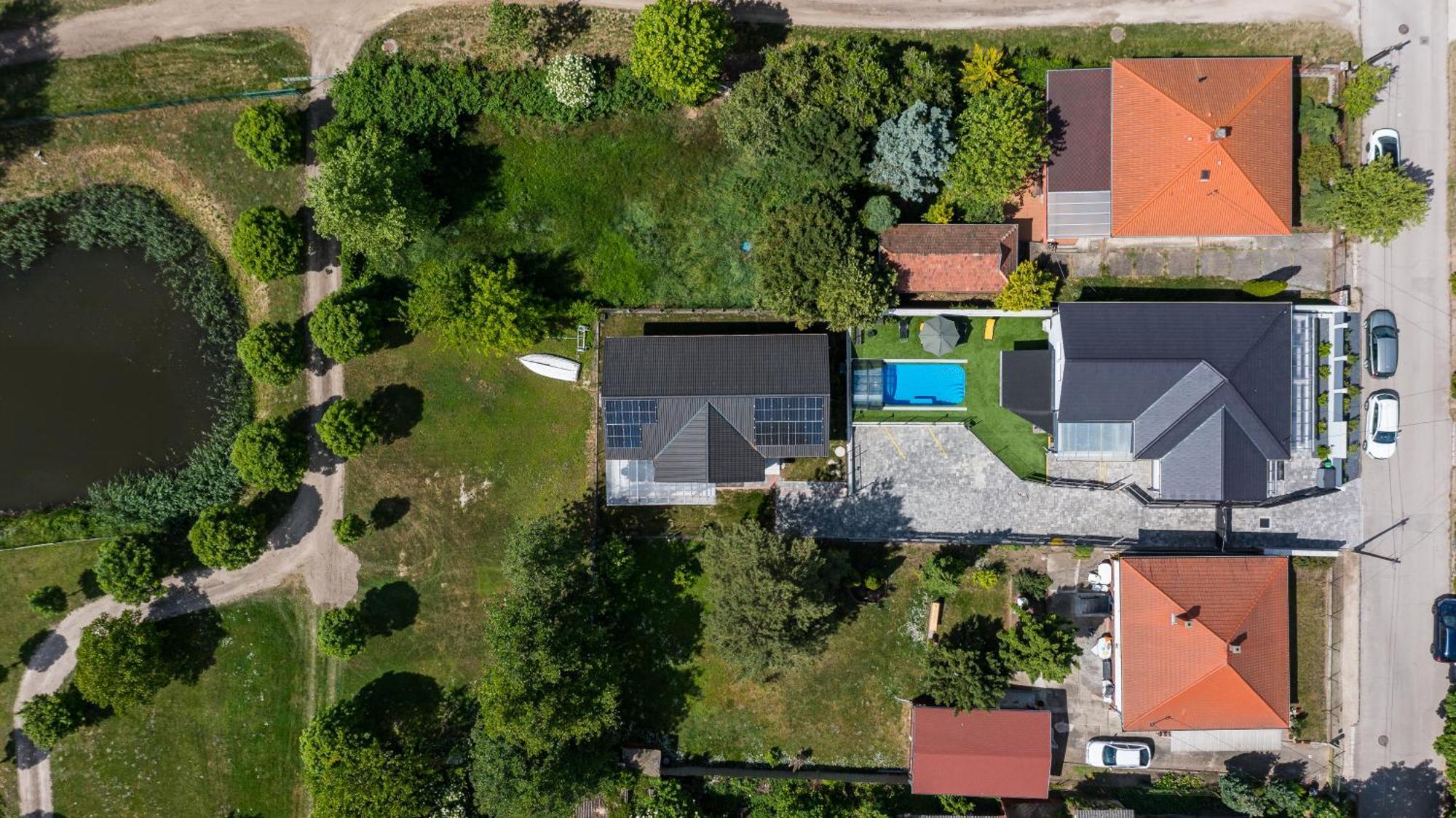 Balatonic Lemon Apartmanhaz Siófok Exterior foto
